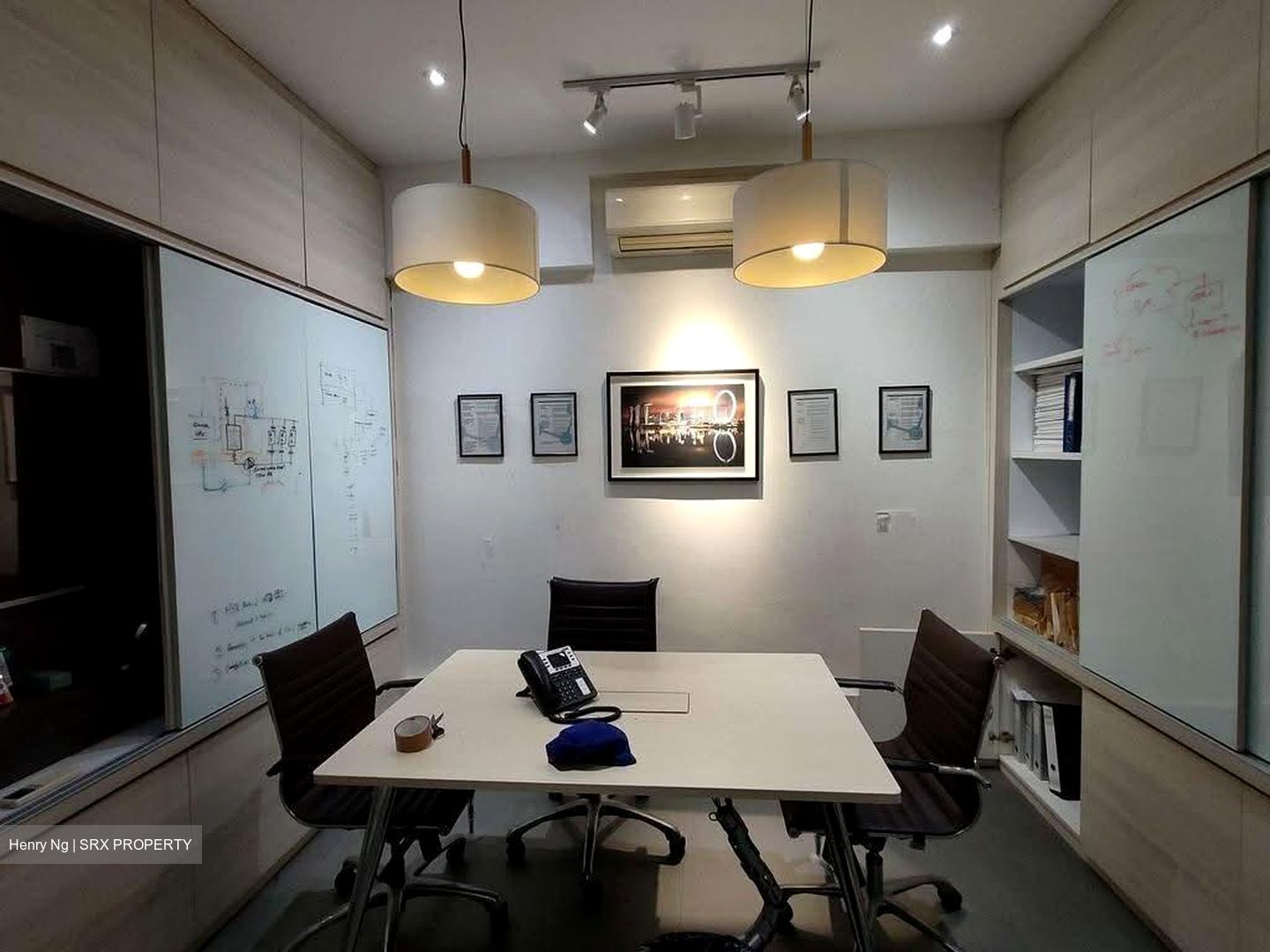 Amoy Street (D1), Office #633562811